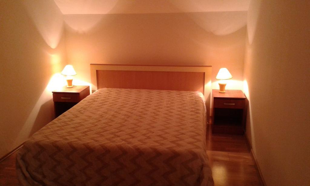Oro Apartments Petrovac Phòng bức ảnh