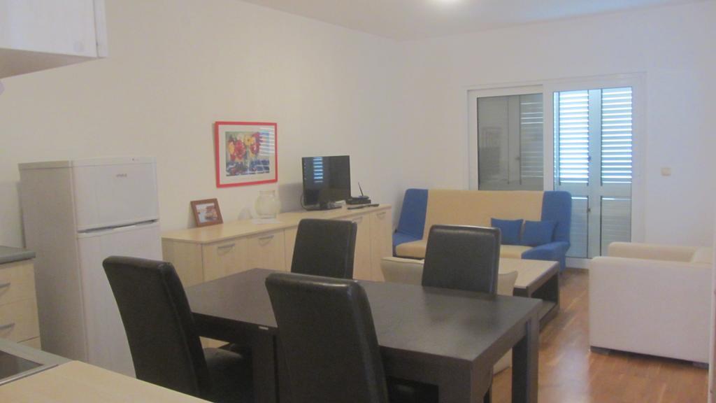 Oro Apartments Petrovac Ngoại thất bức ảnh